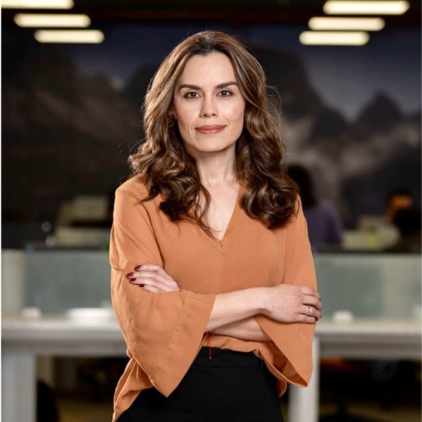 <strong>Cristal Idarraga</strong>