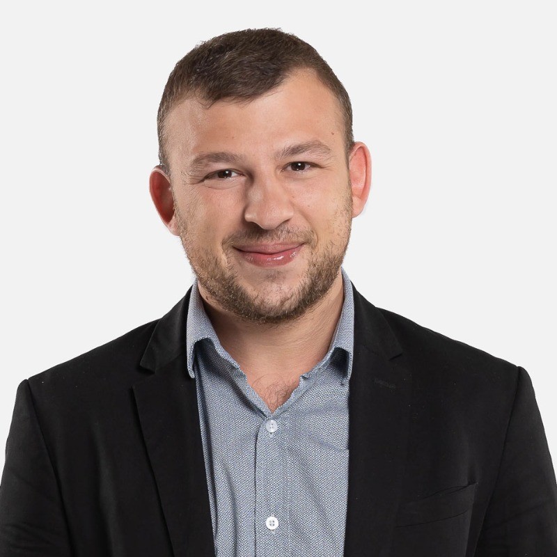 <strong>Marcos Rojano</strong>
